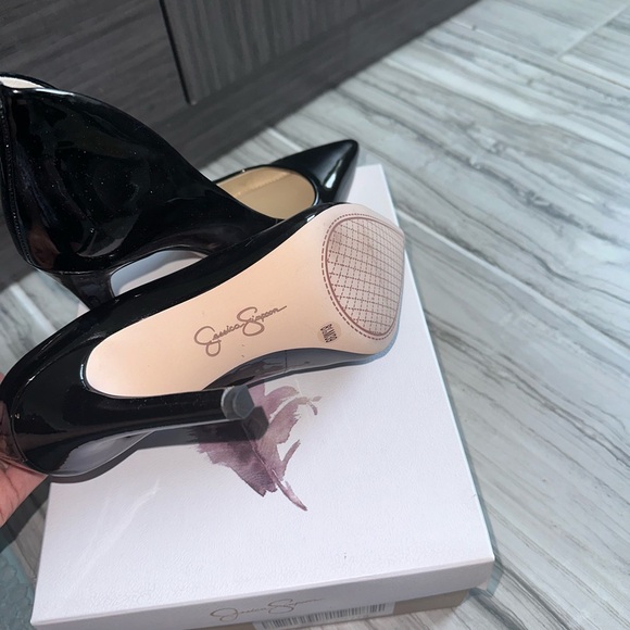 Jessica Simpson Black Heels - Picture 6 of 6